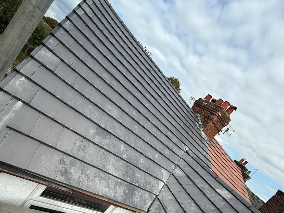 Gable re-roof, step by step — Lostock Gralam